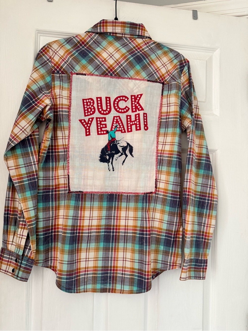 Wrangler Plaid Buck Yeah! Western Button-Up Shirt - Multicolor small